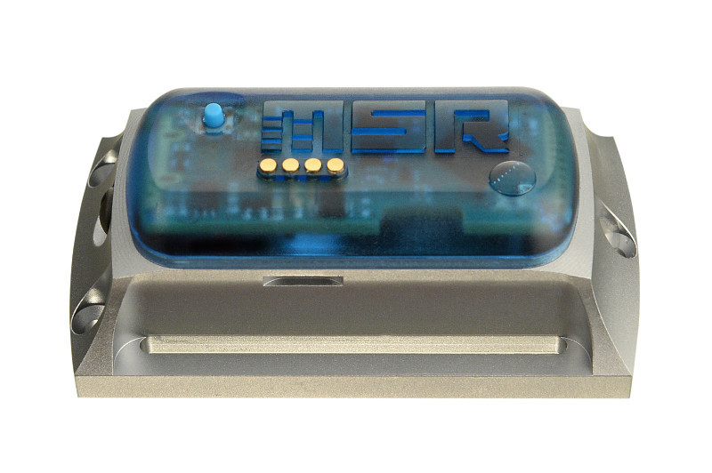 Data logger MSR165 dalam housing aluminium berwarna biru untuk pengukuran shock dan vibration