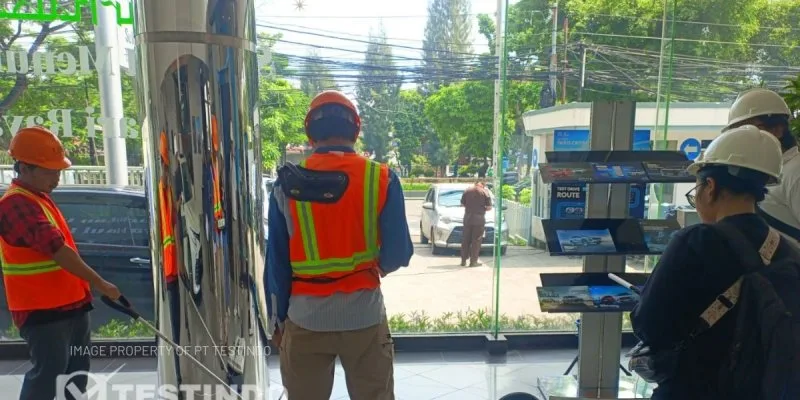 Assessment Struktur Gedung Plaza Toyota Kyai Tapa di Jakarta Barat