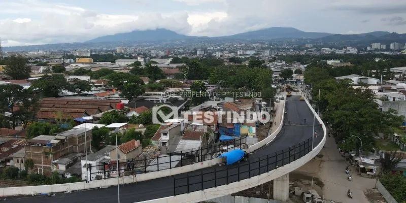 Loading Test Flyover Stasiun Ciroyom, Bandung di Bandung, Jawa Barat