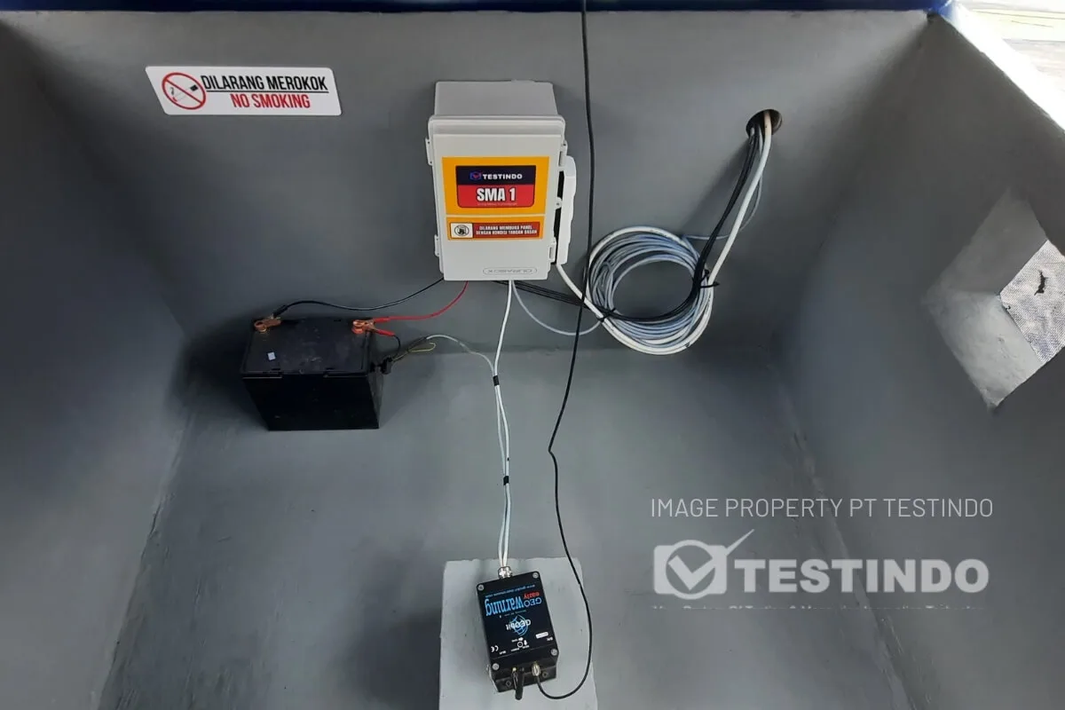 Sensor dan readout diperiksa sebagai bagian dari instalasi serta commissioning channel.